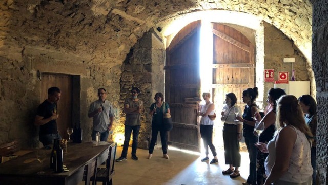 enoturismo-visita-bodega-el-miracle-lleida